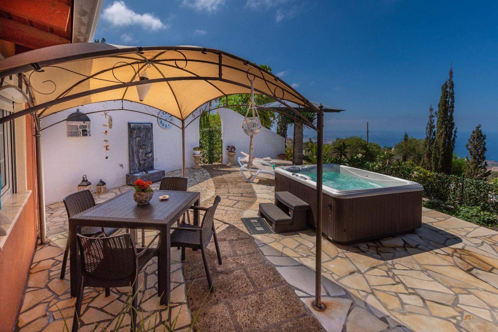 Villa Hibisco, Jacuzzi Y Vistas Al Atlantico Адехе Екстериор снимка
